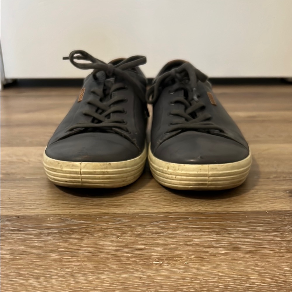 Ecco Men's Black Sneakers with Cream Soles